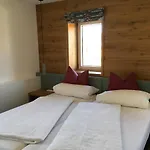 Fischerstueberl ゲストハウス 3*